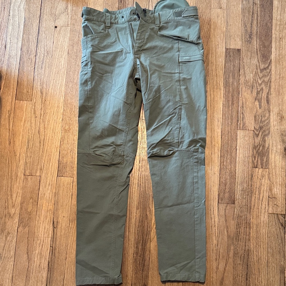 Ten Thousand Men's Cargo Pants Olive Green